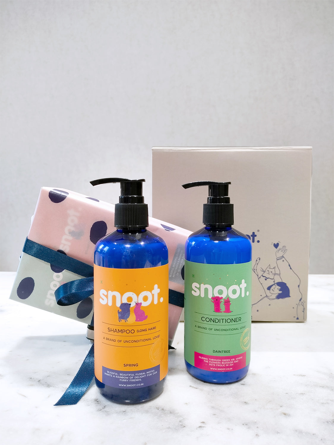 Gift Set for Pets, Dogs, and Cats featuring a combination of Pet Shampoo and Conditioner